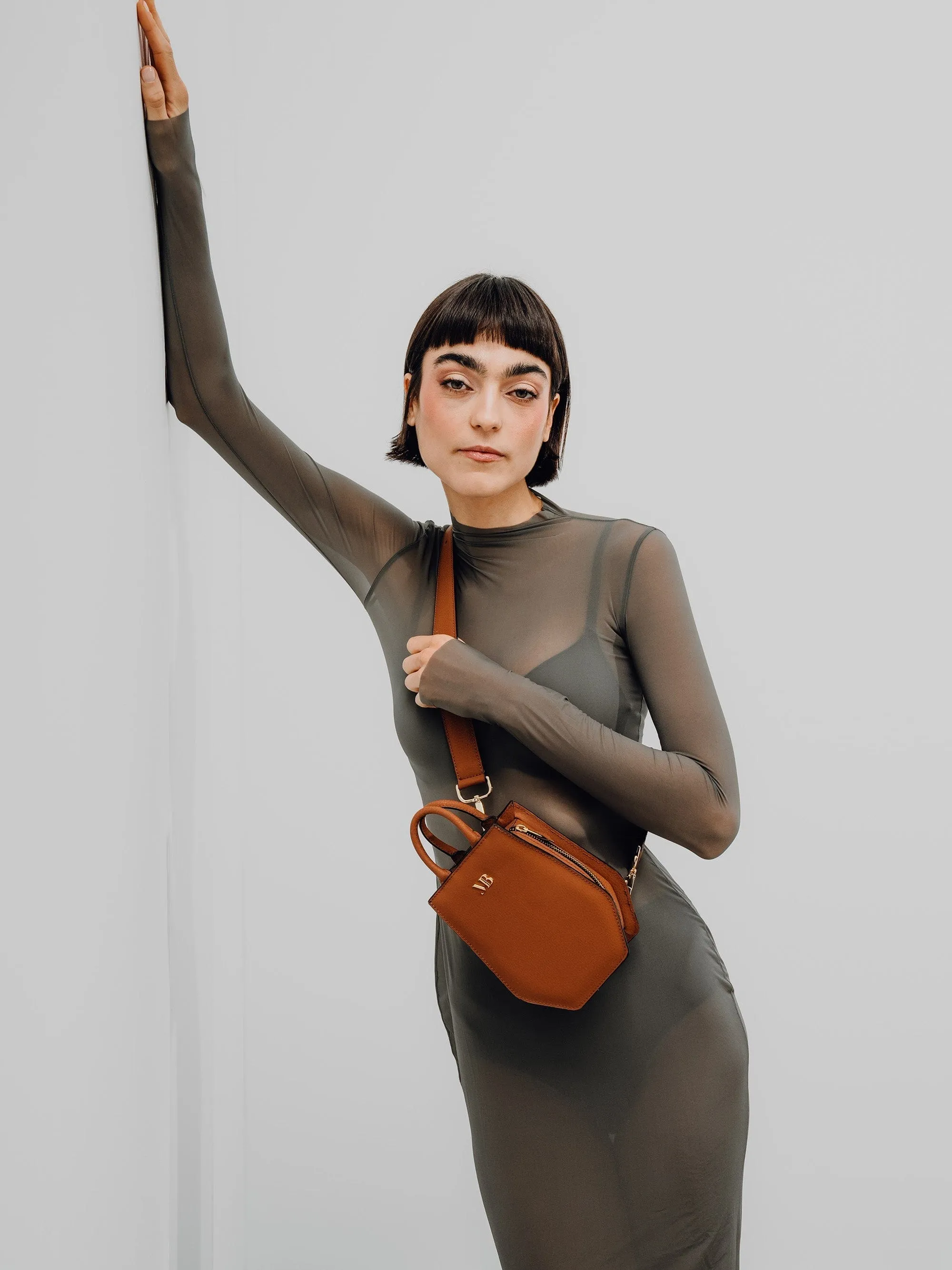 Mini Elay MIRUM® Leather Crossbody Bag | Cognac