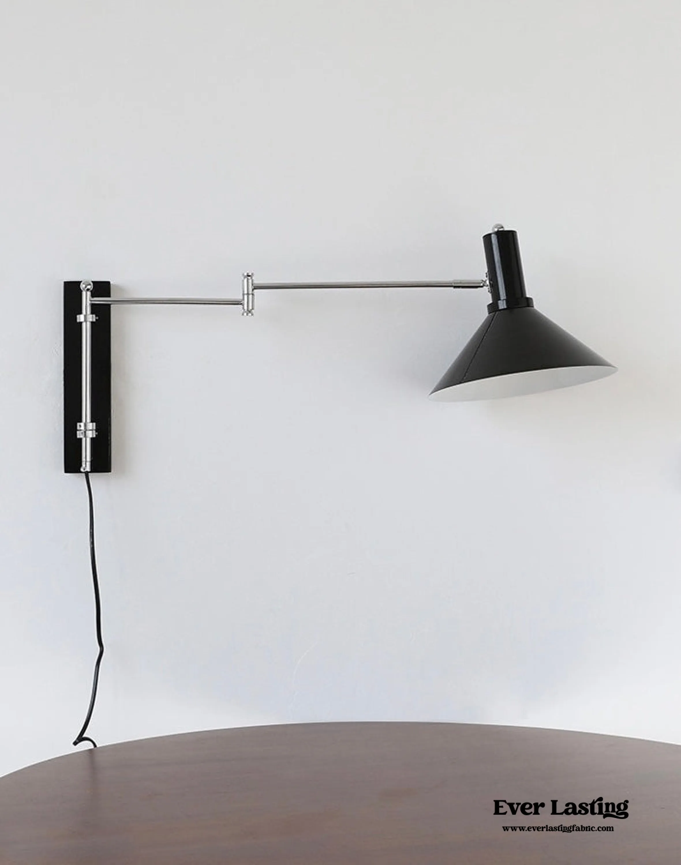 Minimal Foldable Metal Light / White