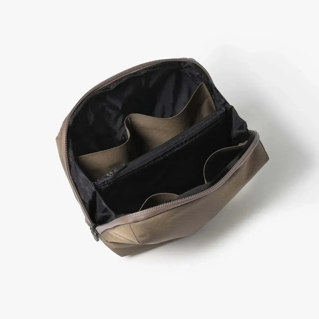 PIONEER Global Pouch - Earth